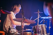 ツミキ(Dr / Aooo)(Photo by Kana Tarumi)