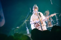 石野理子（Vo / Aooo）（Photo by Kana Tarumi）