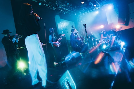 LOLOET (Photo by Kana Tarumi)