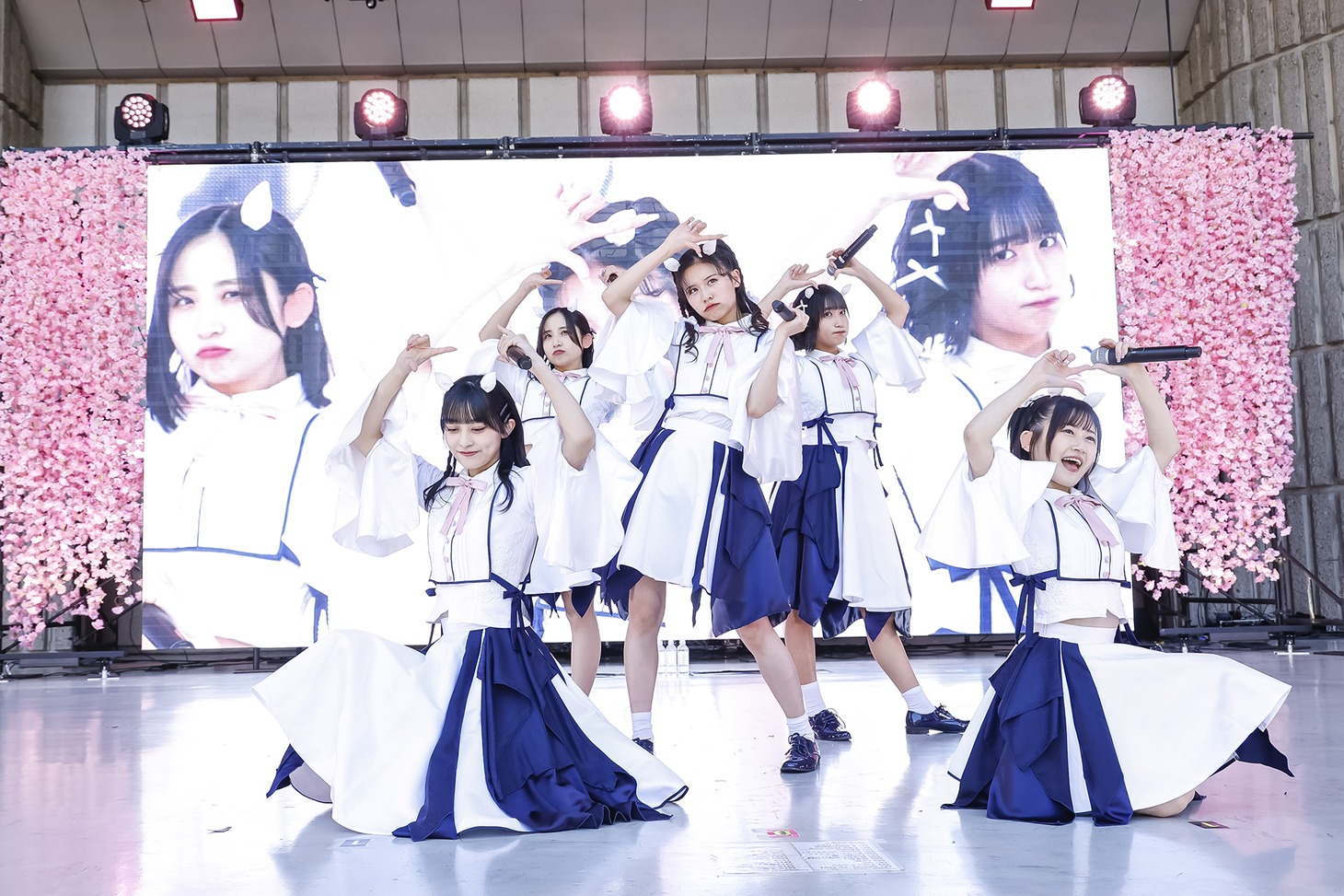 「Devil ANTHEM. 10th Anniversary Year SPRING→SUMMER TOUR 2024」初日公演の様子。（撮影：笹森健一）