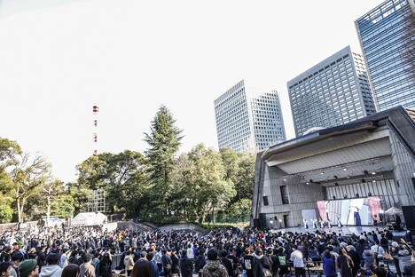 「Devil ANTHEM. 10th Anniversary Year SPRING→SUMMER TOUR 2024」初日公演の様子。（撮影：笹森健一）