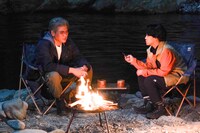 「ACMA:GAME アクマゲーム」に出演する吉川晃司（右）。(c)日本テレビ