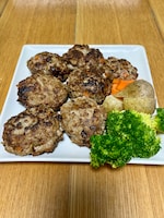 はるみちゃんお手製ハンバーグ。