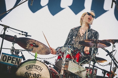 ジェットセイヤ(Dr)(撮影:西槇太一)