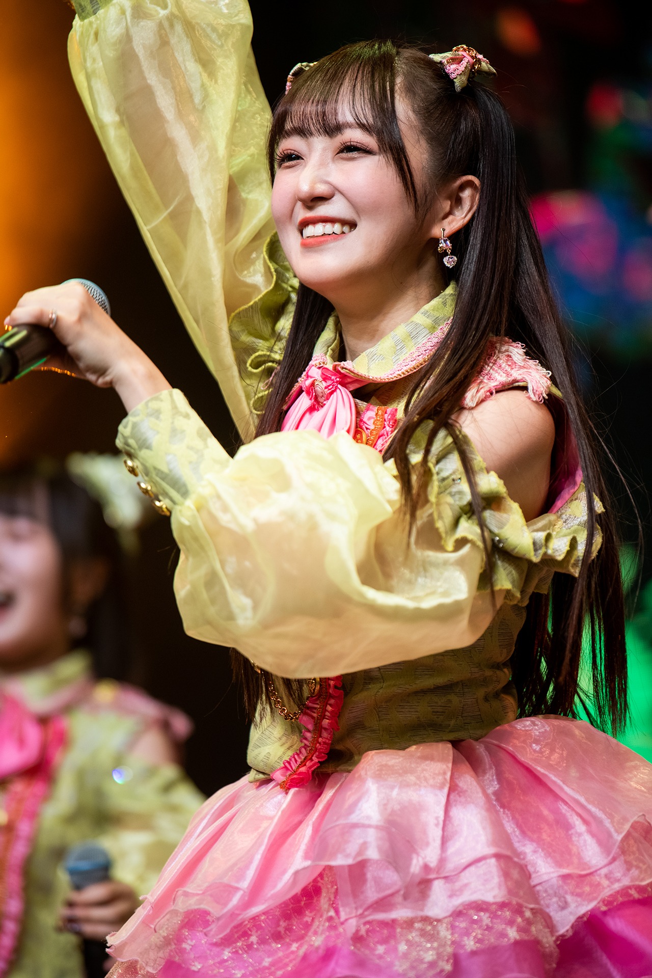 日比野芽奈