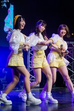 「ラフ×ラフ 1st Anniversary LIVE ～ わたしアイドルになりたい ～」の様子。