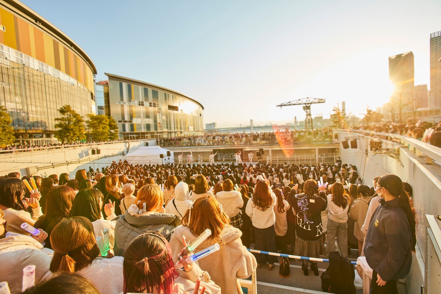 原因は自分にある。のリリースイベントの様子。