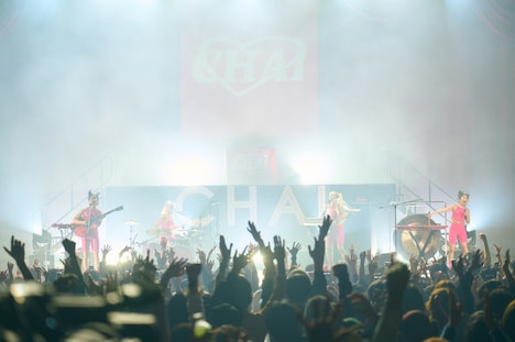 「CHAI JAPAN TOUR 2024『We The CHAI Tour!』」東京・EX THEATER ROPPONGI公演の様子。（Photo by Yoshio Nakaiso）
