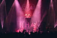 「CHAI JAPAN TOUR 2024『We The CHAI Tour!』」東京・EX THEATER ROPPONGI公演の様子。（Photo by Yoshio Nakaiso）