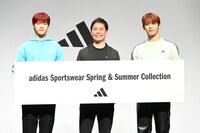 左から木村柾哉（INI）、アディダスジャパン マーケティング事業本部にてシニアディレクターを務める山本健氏、與那城奨（JO1）。