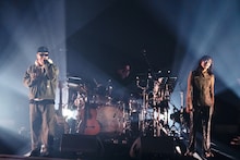 「Telephone feat. 5lack」パフォーマンスの様子。（撮影：田中聖太郎）