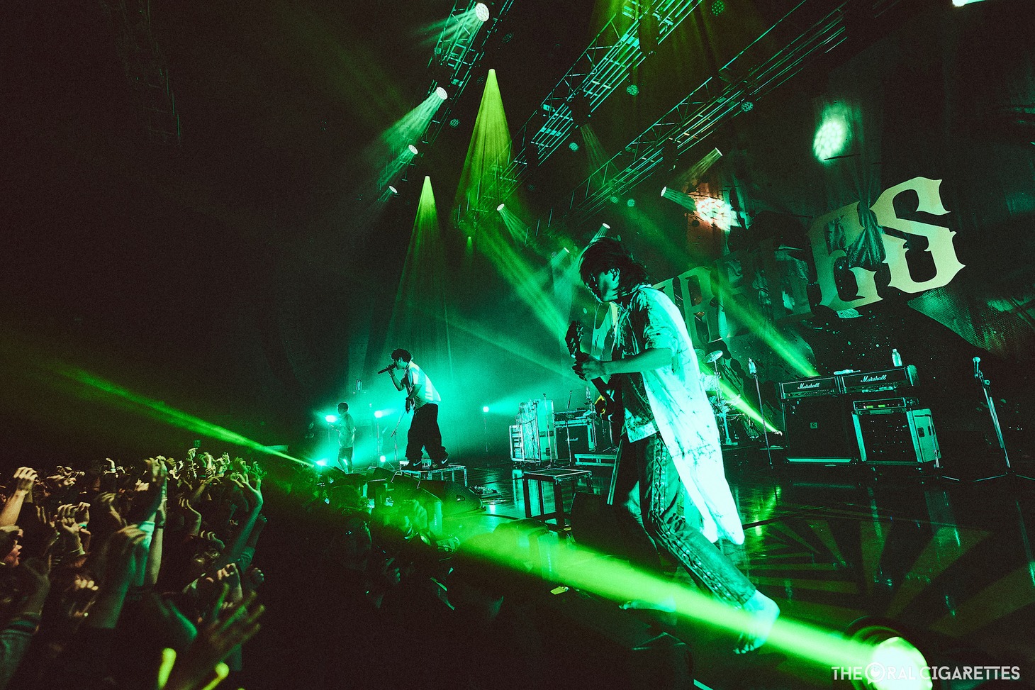 THE ORAL CIGARETTESのライブの様子。（Photo by Ryotaro Kawashima）