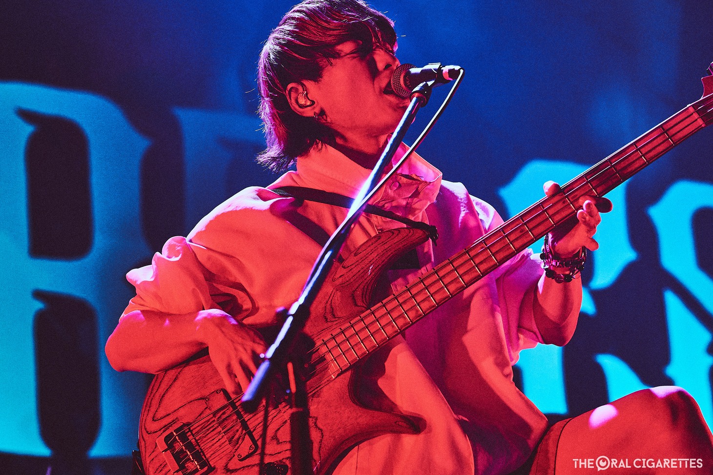 あきらかにあきら（B / THE ORAL CIGARETTES）（Photo by Ryotaro Kawashima）