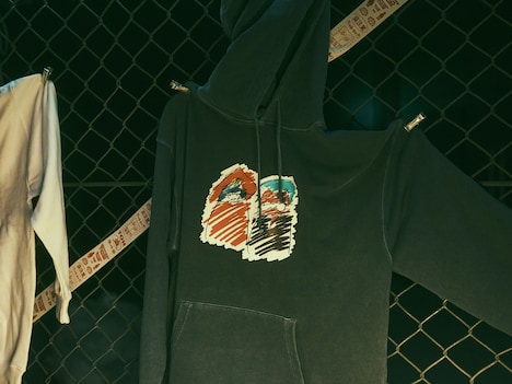 目玉商品の1つ、パーカー。（Photo by SEIYA FUJII［W］）