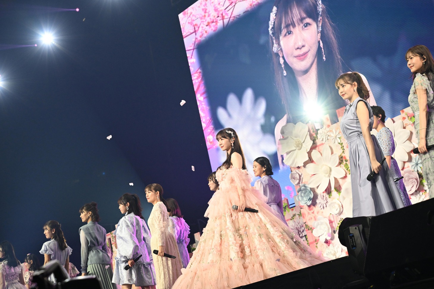 「柏木由紀卒業コンサート ～17年間、歩いて来たこの道～supported by イモトのWiFi」の様子。(c)AKB48