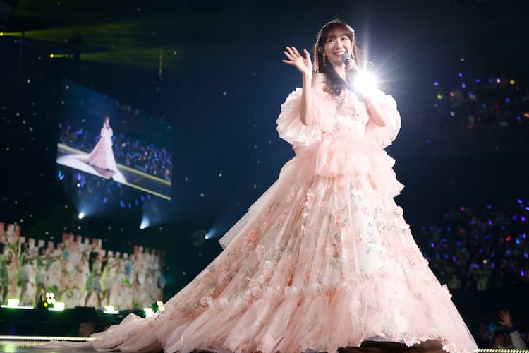 AKB48は人生そのもの！柏木由紀がファン、メンバー、OGの愛に見送られ 