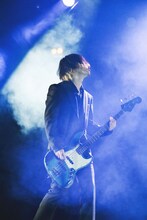 磯部寛之（B, Cho）（撮影：河本悠貴）