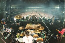 [Alexandros]「Back To School!! celebrating Aoyama Gakuin's 150th Anniversary」の様子。（撮影：河本悠貴）