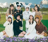 「H46MODE vol.1」より。（Photo by Yasutomo Sampei）(c)KOBUNSHA