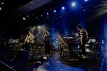 「くるりオフィシャルサポーターズクラブ『純情息子』限定イベント」東京公演2日目の様子。（撮影：三田村亮）