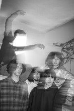 Glans（撮影 : 水谷太郎）