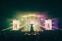 「Anytime Anywhere」パフォーマンス中の様子。（撮影：後藤壮太郎）