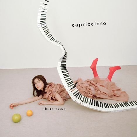 生田絵梨花「capriccioso」通常盤ジャケット