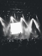 「ROTH BART BARON『8』TOUR 2023-2024」ファイナル公演の様子。（Photo by Daiki Miura）