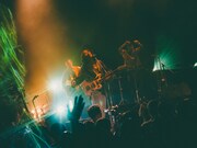 「ROTH BART BARON『8』TOUR 2023-2024」ファイナル公演の様子。（Photo by Daiki Miura）