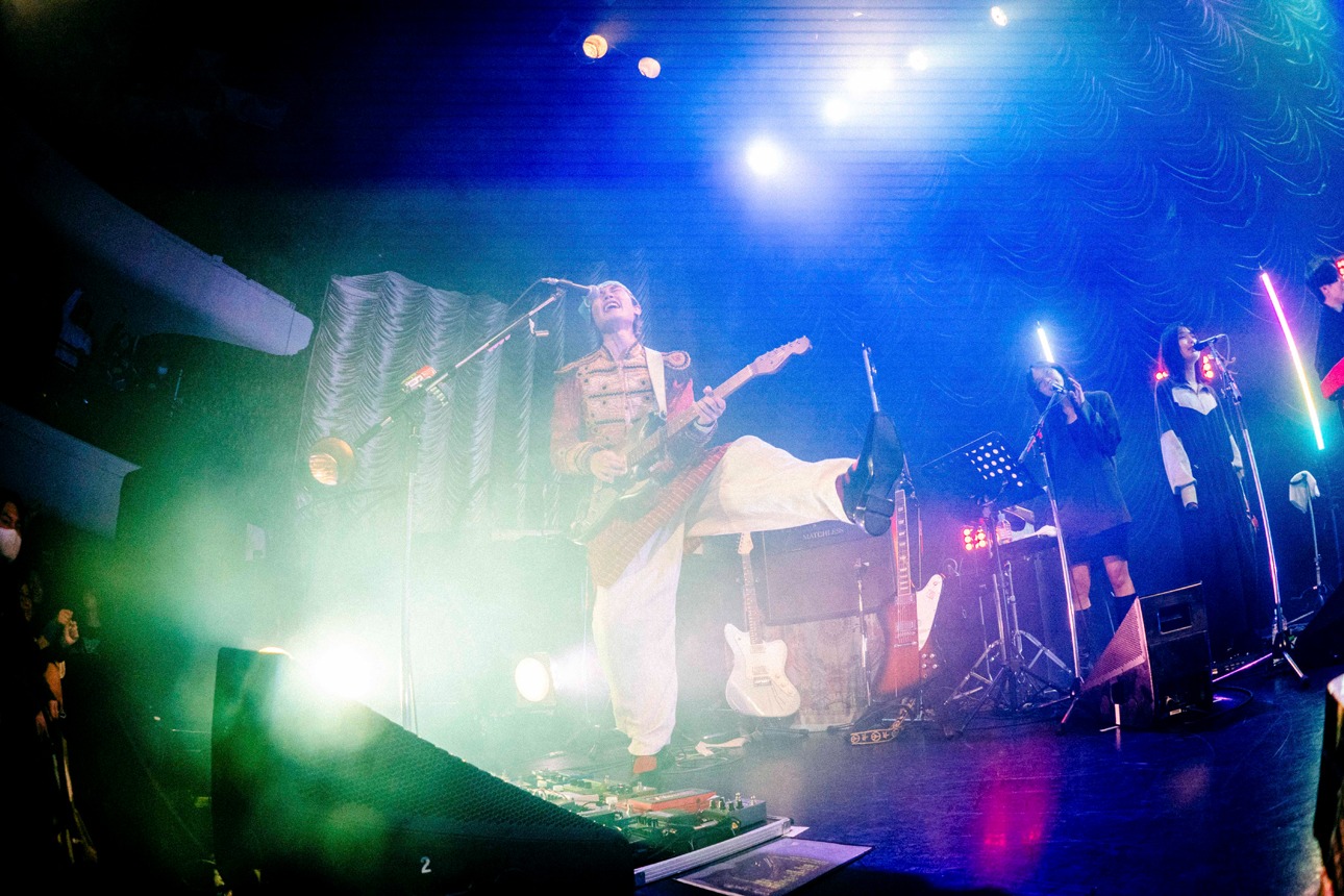 力毅（G, Cho / Cody・Lee(李)）（Photo by Yu Hashimoto）