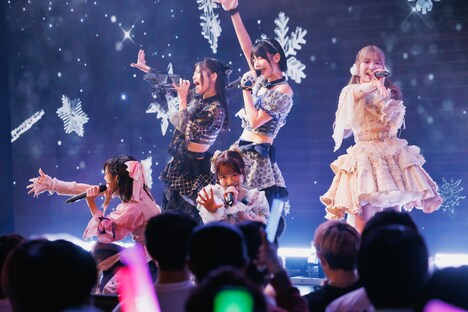 アンスリューム「5th Anniversary Live『Run-up!!!!!』」の様子。（Photo by nishinaga "saicho" isao）