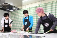 アロハの調理の様子。