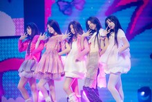 「Magnetic」を披露するILLIT。 (P)&(C) BELIFT LAB Inc.