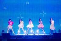 「Magnetic」を披露するILLIT。 (P)&(C) BELIFT LAB Inc.