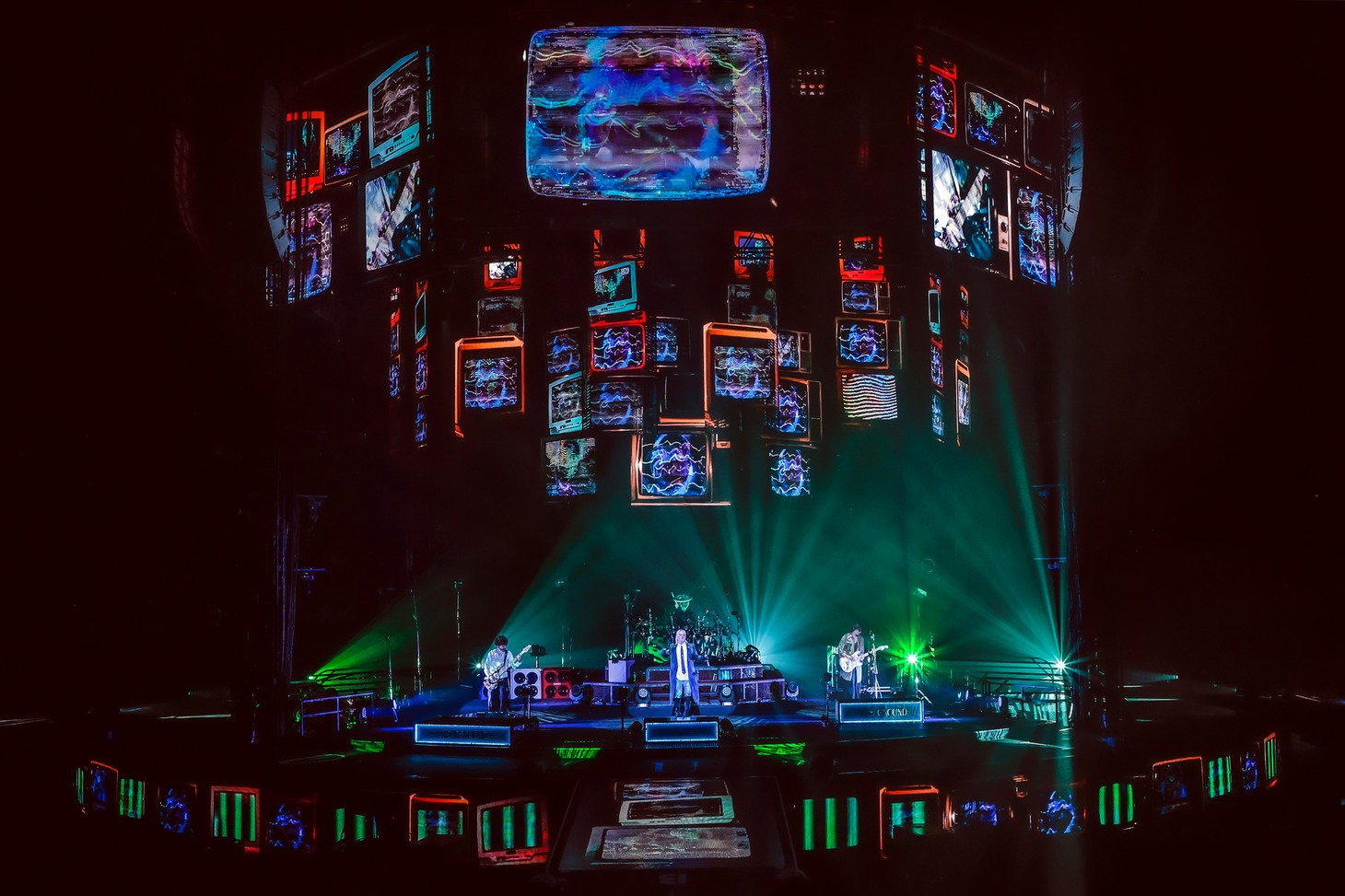 L'Arc-en-Ciel（Photo by Takayuki Okada）
