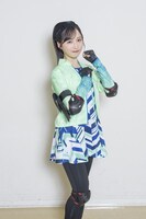 「逃走中」に挑む小栗有以。 (c)フジテレビ