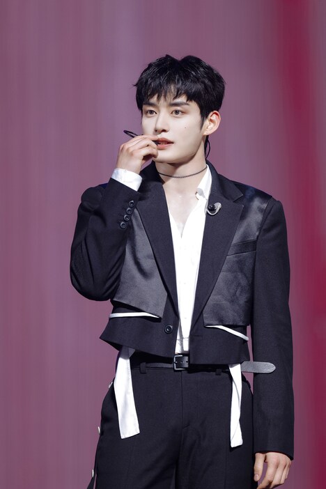 キム・ジウン（撮影：上山陽介）(c)WAKEONE / LAPONE Entertainment