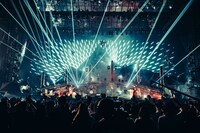 「King Gnu Dome Tour THE GREATEST UNKNOWN」東京ドーム公演の様子。（Photo by Kosuke Ito）