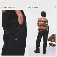 「Rainbow Disco Club」15周年記念オフィシャルグッズのワークパンツ。