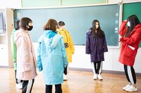 稽古中の超ときめき♡宣伝部。