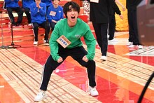 吠える田中雅功（さくらしめじ）。