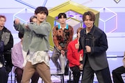 タクヤ(超特急)と和田颯(Da-iCE)。(c)日本テレビ