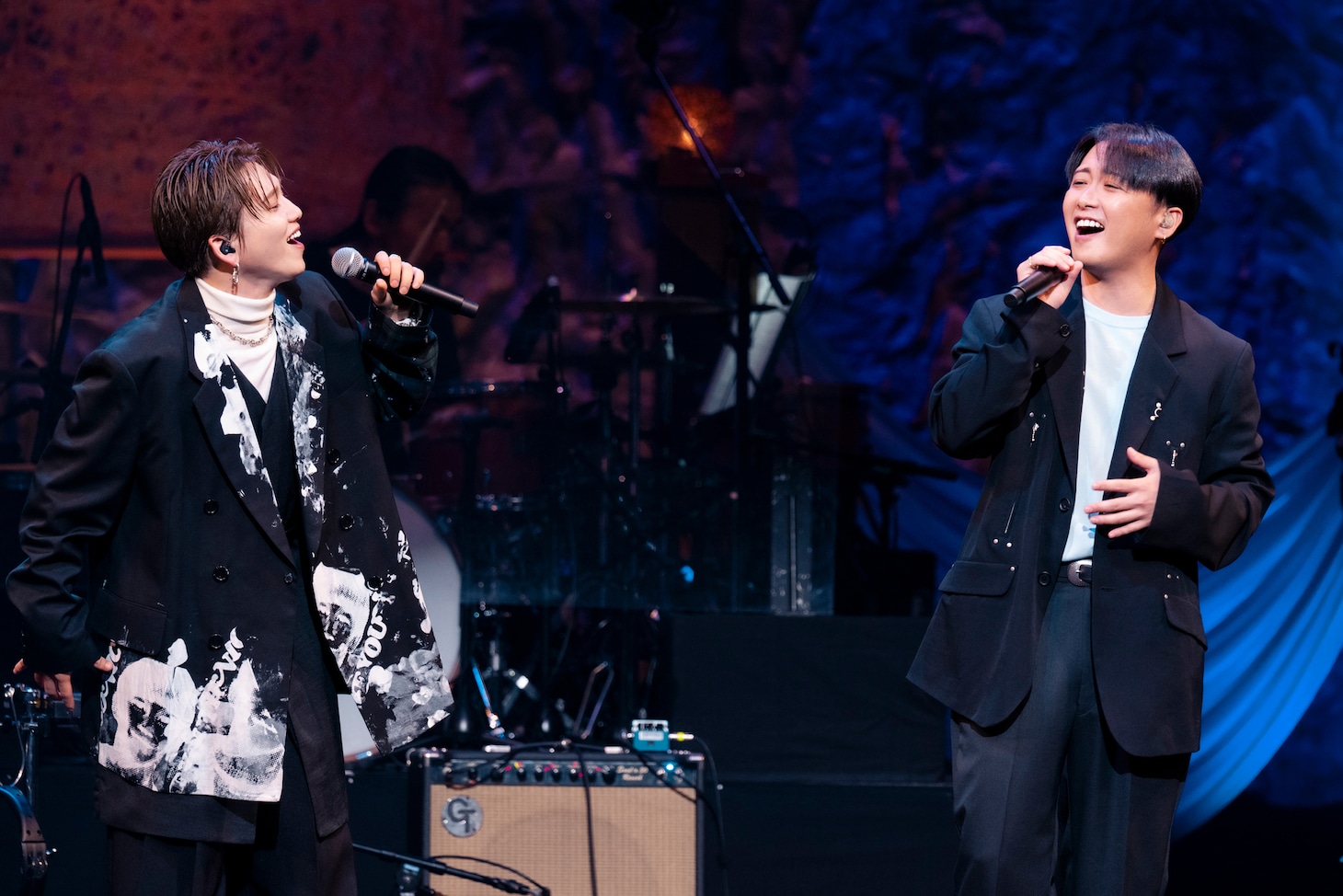 花村想太（Da-iCE）と大野雄大（Da-iCE）。（撮影：田中聖太郎）