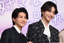 柏木悠（超特急）と木村慧人（FANTASTICS）。