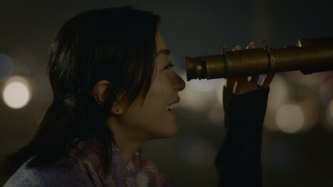 伊藤忠商事の新テレビCM「おかげさまで、幸せです」編より。