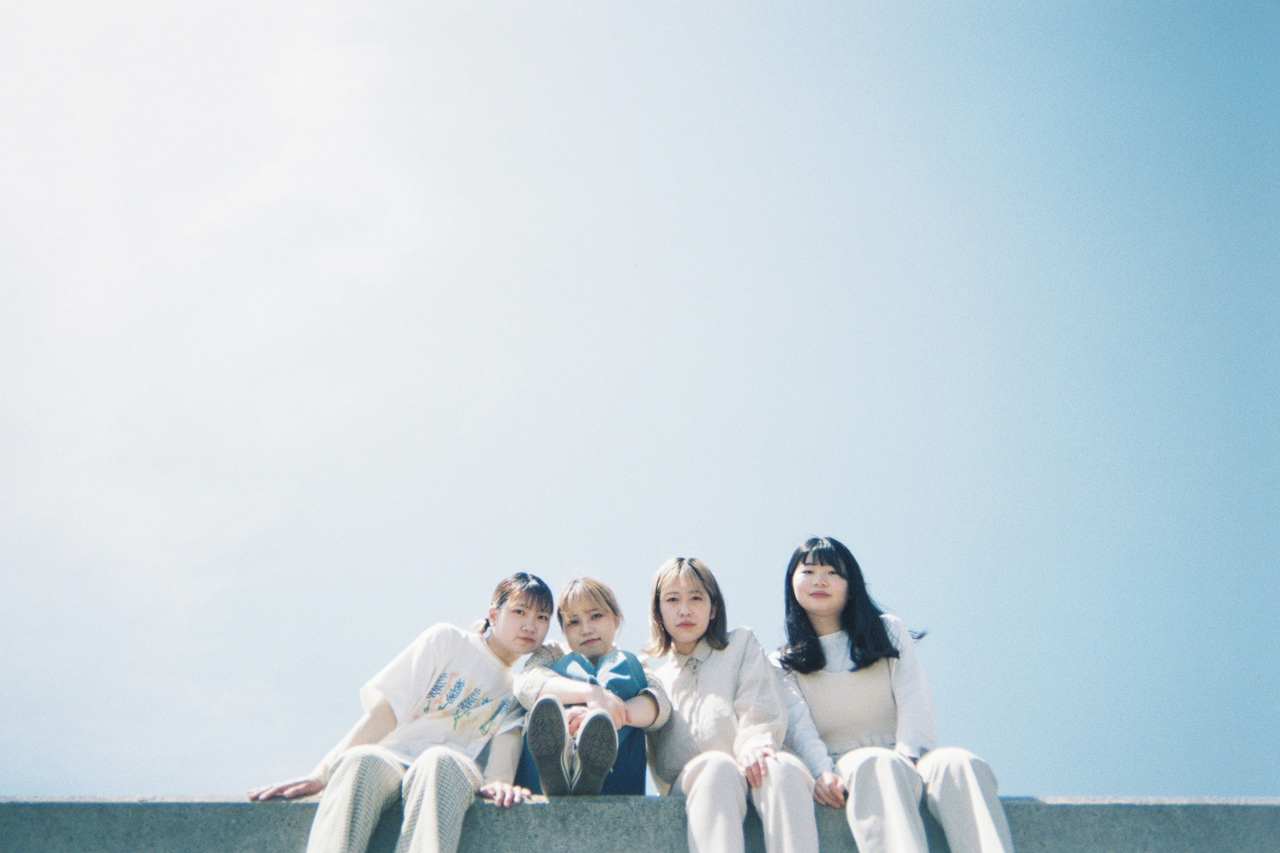 平均年齢20歳の4人組バンド、ハク。恒例自主企画に加えて東京ワンマン開催