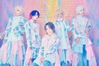 ユナイトが全21公演のワンマンツアー「シニカルアバウト」開催、両A面シングルのリリースも