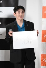 「静岡ではお茶の洗脳授業を受ける」という話を聞いて驚く川西拓実。