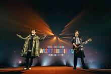 ポルノグラフィティ（撮影：入日伸介）