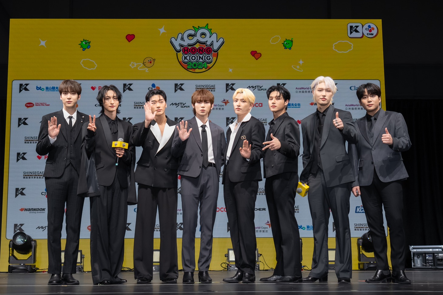 ATEEZ (c)CJ ENM Co., Ltd, All Rights Reserved